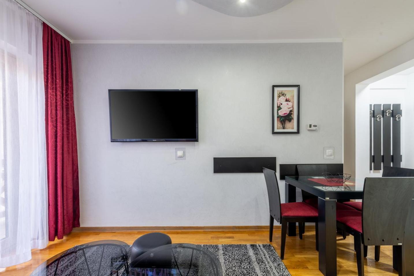 Apartment Maksi-Centar 兹拉蒂博尔 外观 照片