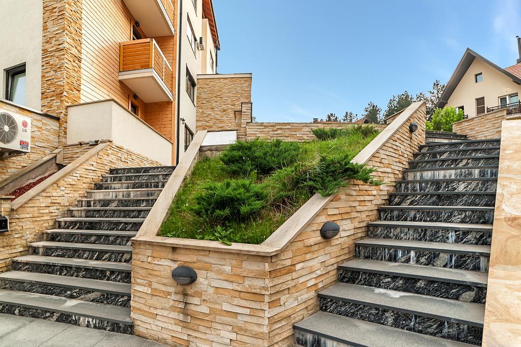 Apartment Maksi-Centar 兹拉蒂博尔 外观 照片